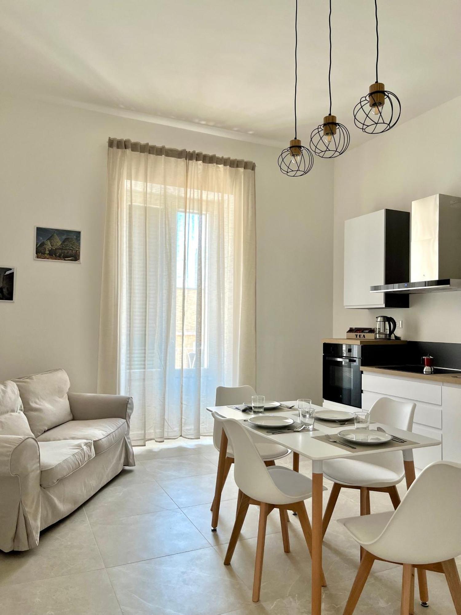 Domus Vitae Monopoli Buitenkant foto